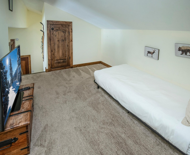 Room 4, Timber Falls 1005, 3BD East Vail Condo With Amenities, Eagle