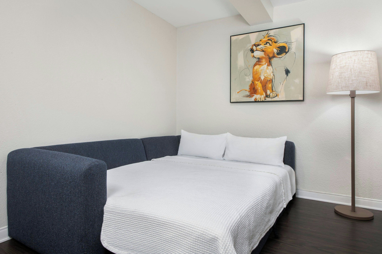 Bedroom 3, Fairfield by Marriott Anaheim Resort, Orange