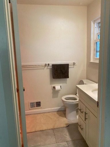 Bathroom 3, 5bd2.5ba Near Apple in Cupertino, Santa Clara