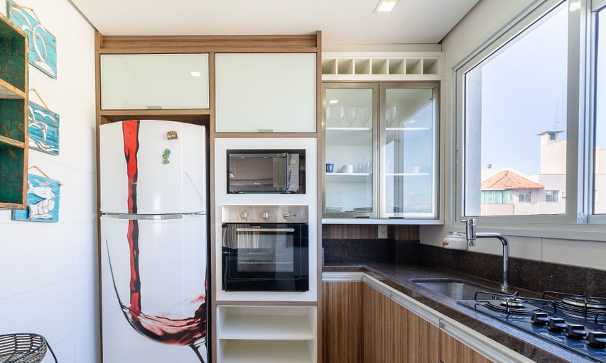 Private kitchen, Apart With Sea View in Front of the Beach Pgl0301, Florianopolis