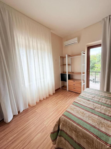 Room 4, La Quercia Retreat, Napoli