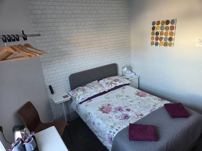 Bedroom 4, Burlington, Kent
