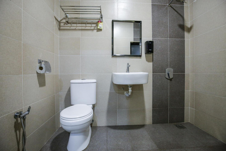Bathroom 4, Merrinton Hotel Temerloh, Temerloh