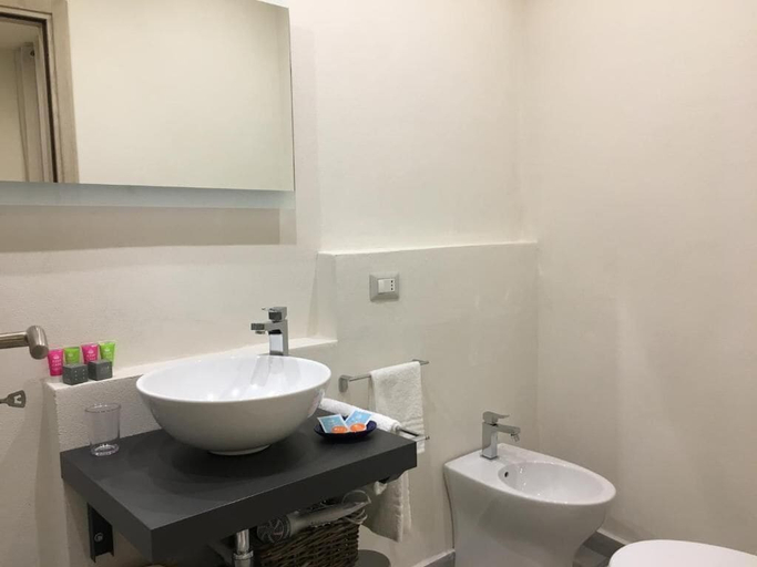 Bathroom 2, Dimora Conte, Olbia-Tempio