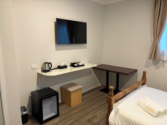 Room 5, Quality Hotel Rooms with 1 to 4 Beds, Rotorua