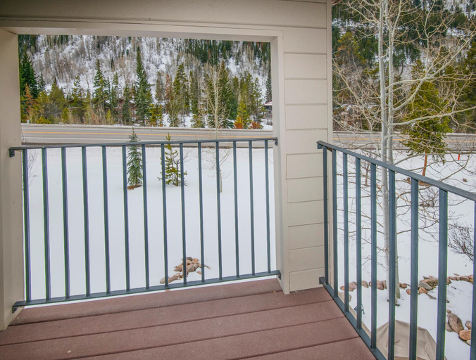 Property grounds, Spruce Way 209, 2BD East Vail Condo, Eagle