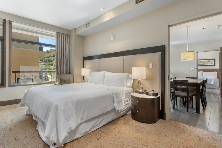 Room 3, Riverfront Resort & Spa 421a, 1BD Condo With Mtn Views, Eagle