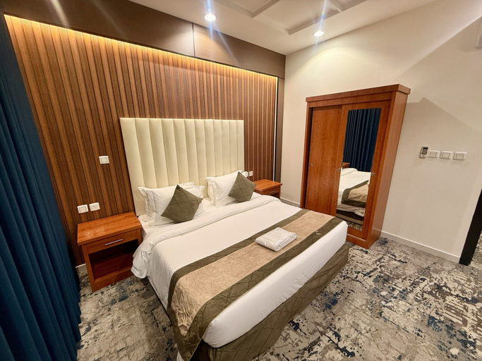 Room 4, Milestone Rise, Jeddah
