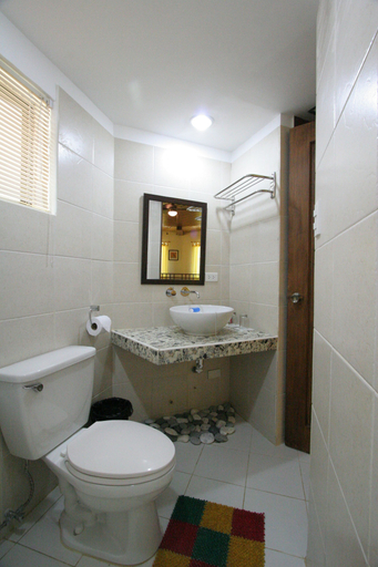 Bathroom 4, Coron Hilltop View Resort, Coron