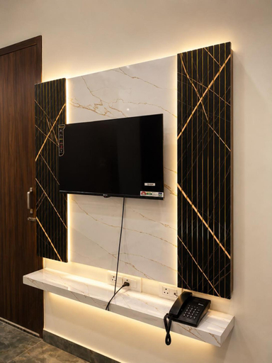 Others 5, Hotel LV Grand, Wardha