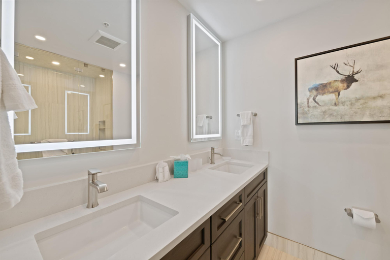 Bathroom 5, Borders Lodge U301 2BD Beaver Creek Ski-in, Ski-out Condo, Eagle