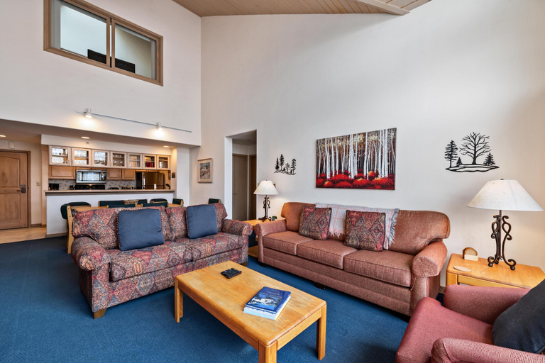 Living area 4, Borders Lodge U402 3BD Beaver Creek Ski-in, Ski-out Condo, Eagle