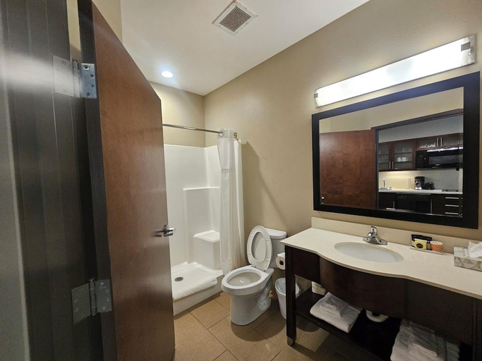 Bathroom 4, Heritage Place Hotel and Suites, Calcasieu