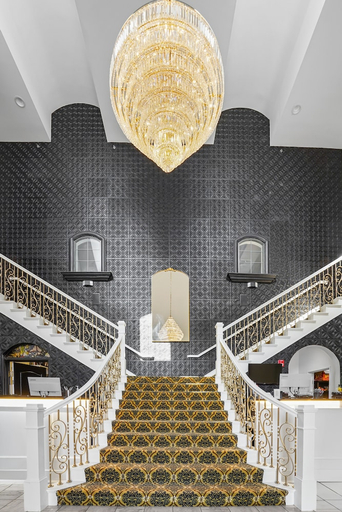 Public Area 2, Chateau Avalon Hotel & Spa, Kansas City