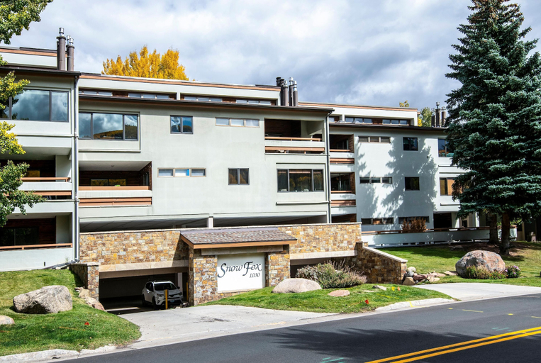 Exterior 2, Snow Fox 202, 2BD Modern Vail Condo, Eagle