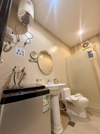 Room 5, Milestone Rise, Jeddah
