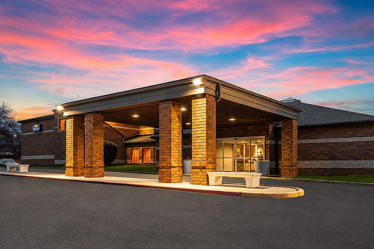 Exterior & Views 2, Baymont by Wyndham Copley Akron, Summit