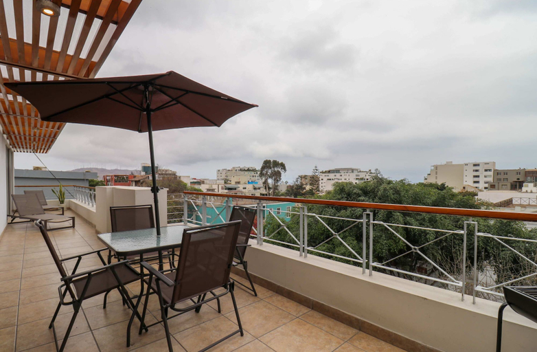 Room 2, w Deluxe 1BR w Terrace in Barranco, Lima