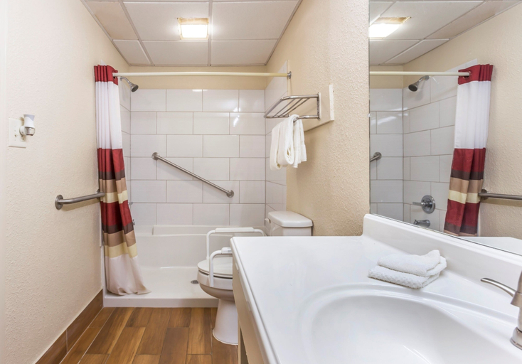 Bathroom 4, Red Roof Inn Sumter, Sumter