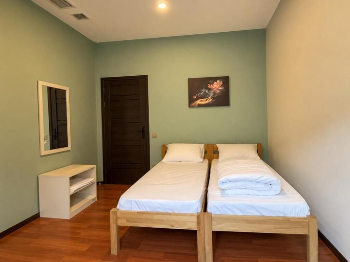 Room 2, Sahil Bay Hostel, Baku