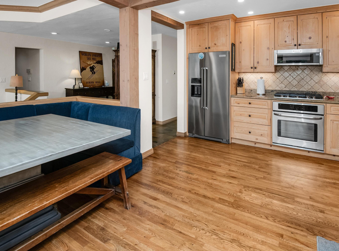 Private kitchen 4, 4BD Private East Vail Duplex on Bus Route, Eagle