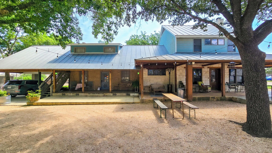 Primary image, Felwerk - Dual Studio Stay, Comal