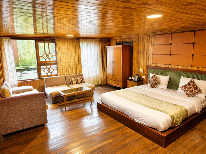 Bedroom 3, Dekeling Hotel, Darjiling
