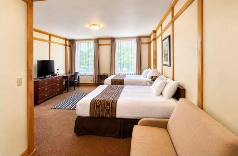 Bedroom 3, Hotel Bedford, Huron