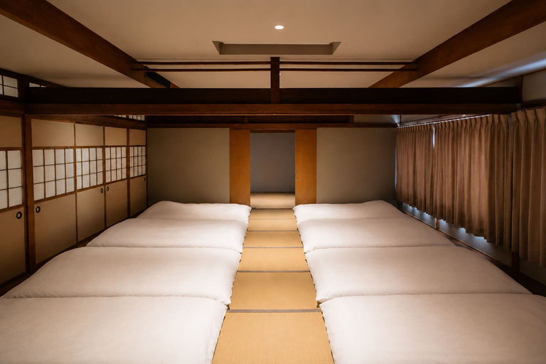 Room 4, Hooray Toyama, Toyama