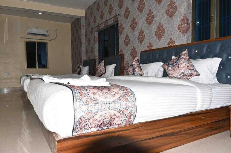 Room 5, Gk Hotel, Varanasi