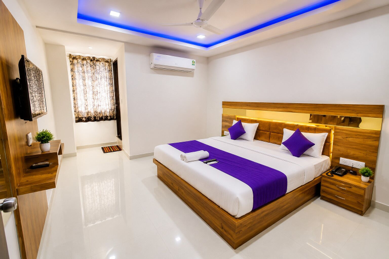 Bedroom 3, Hotel Paradise, Ahmadabad