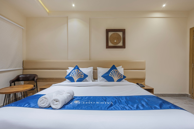 Room 2, Hotel Elvo Suites Madhapur HITEC City, Hyderabad