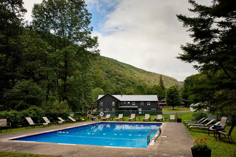 Sport & Beauty 5, Catskill Seasons Inn, Ulster