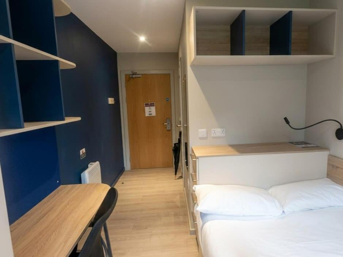 Bedroom 2, For Students Only - Straits Meadow - Near Edinburgh City Centre, Edinburgh