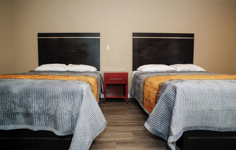 Room 5, RiverCity inn, Duval