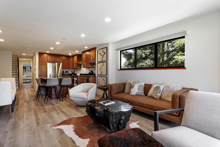 Living area 3, Seasons at Avon 228, 3bd, 3BA Condo, Eagle