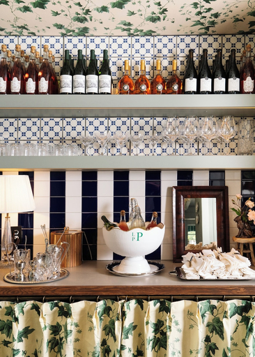 Food & Drinks 4, Le Petit Pali at Ocean Ave, Monterey