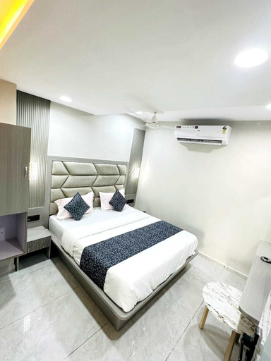 Room 2, Hotel City Stay, Ahmadabad