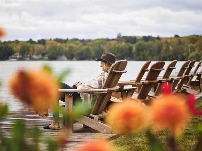 Sport & Beauty 3, The Lake House On Canandaigua, Ontario