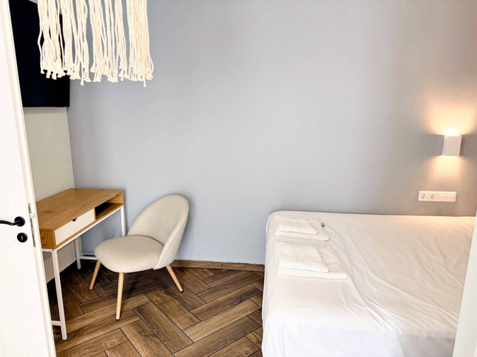 Room 2, Amfitriti 30meter to Beach, 6min Old Town, 2BD 4PL, Crete