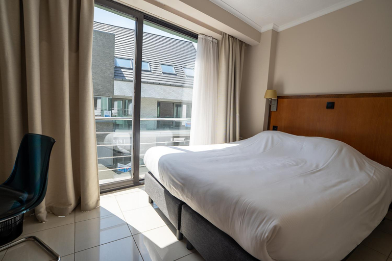 Bedroom 3, Hotel De Croone, Oost-Vlaanderen