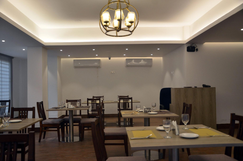 Food & Drinks 5, Priyo Nibash Stylish Residential Hotel, Dhaka