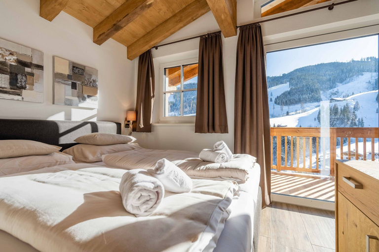 Others 4, Chalet in Muhlbach am Hochkonig With Sauna, Sankt Johann im Pongau