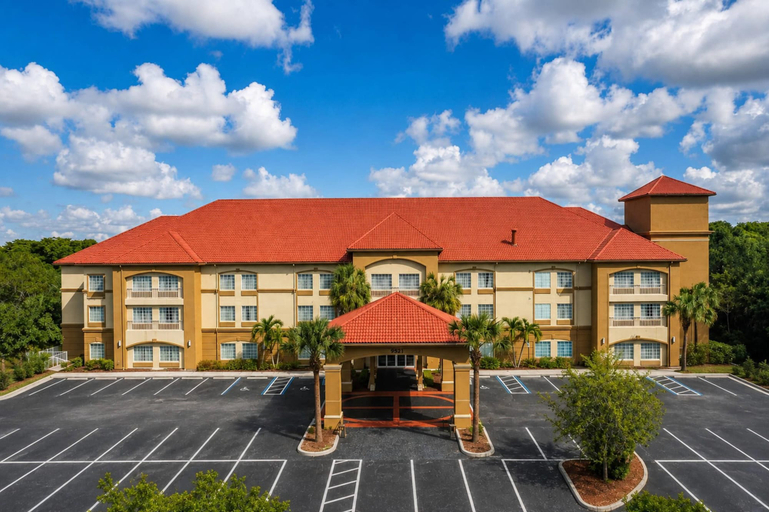 Others 1, Stay Well Inn & Suites, Lee
