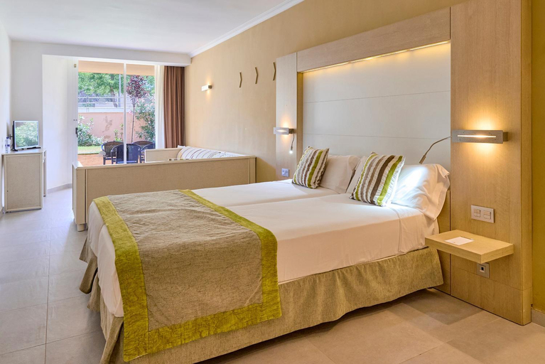 Bedroom, Hotel Mariant Park, Baleares