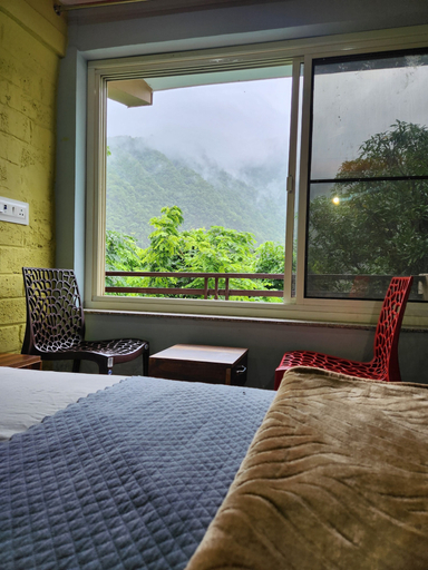 Room 5, Lucky Happy Family Resort, Garhwal