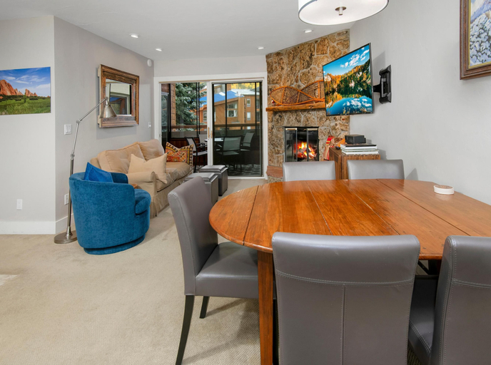 Interior 3, Snow Fox 202, 2BD Modern Vail Condo, Eagle