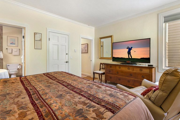 Room 4, Sun Vail 22a, 2bd,2ba Condo With Vail Mountain Views, Eagle