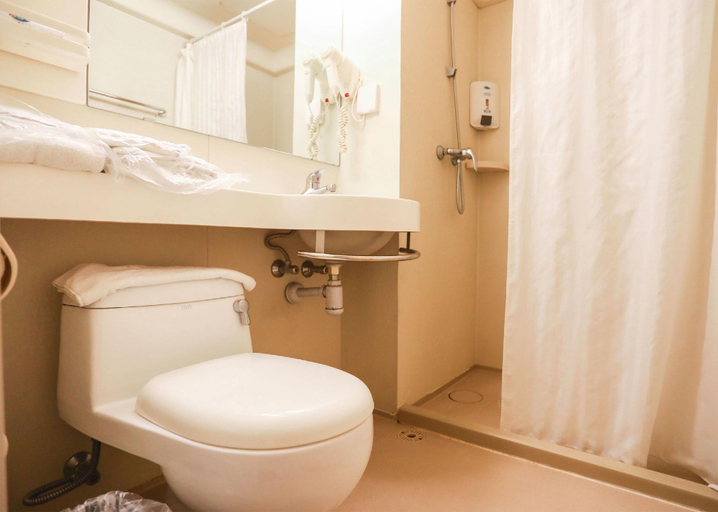 Bathroom 3, Jinjiang Inn Beijing Jiuxianqiao, Beijing