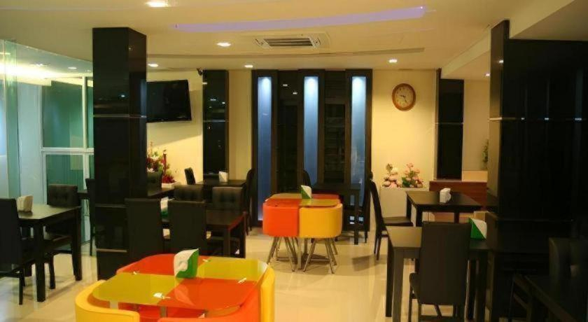 Food & Drinks 5, Ido Boutique Suite, Hat Yai